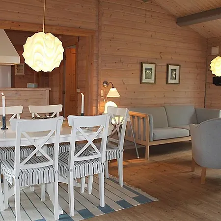 Three-bedroom Holiday Vej 03 Casa vacanze Vesterø Havn